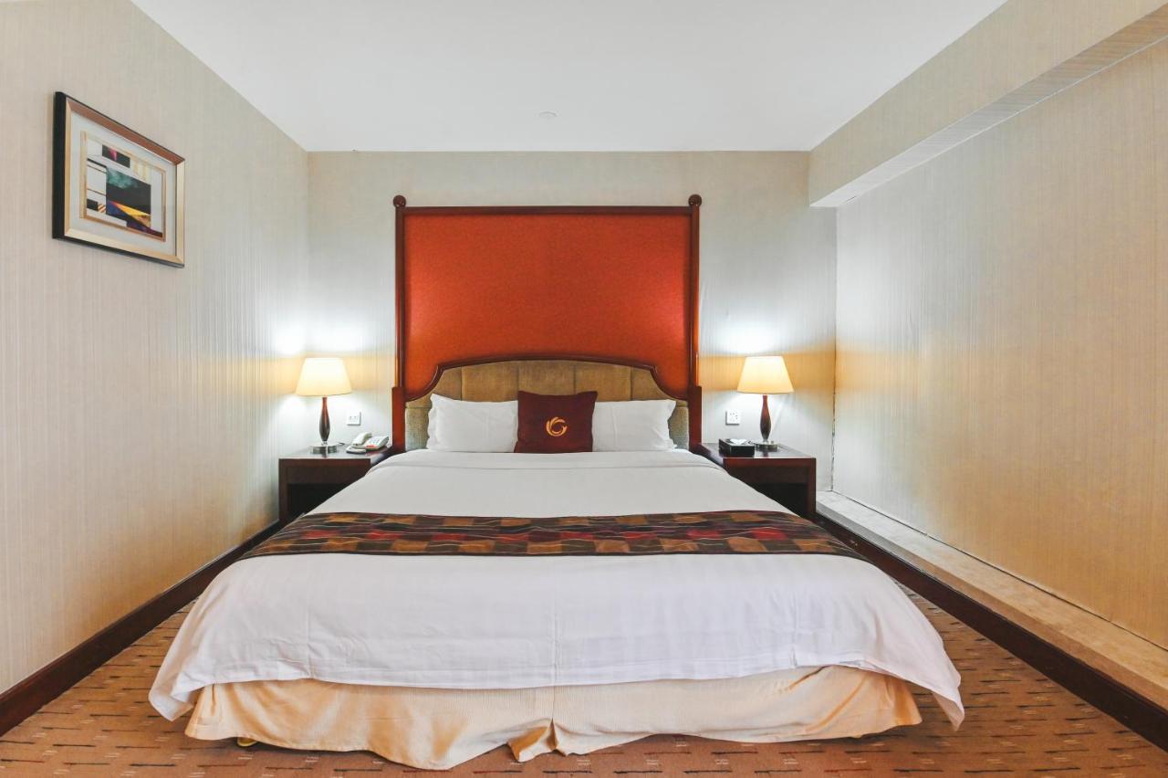 Royal Plaza Hotel Kanton Zewnętrze zdjęcie