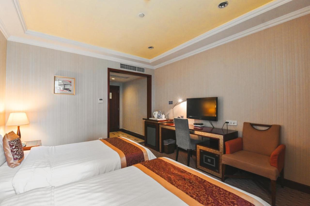 Royal Plaza Hotel Kanton Zewnętrze zdjęcie