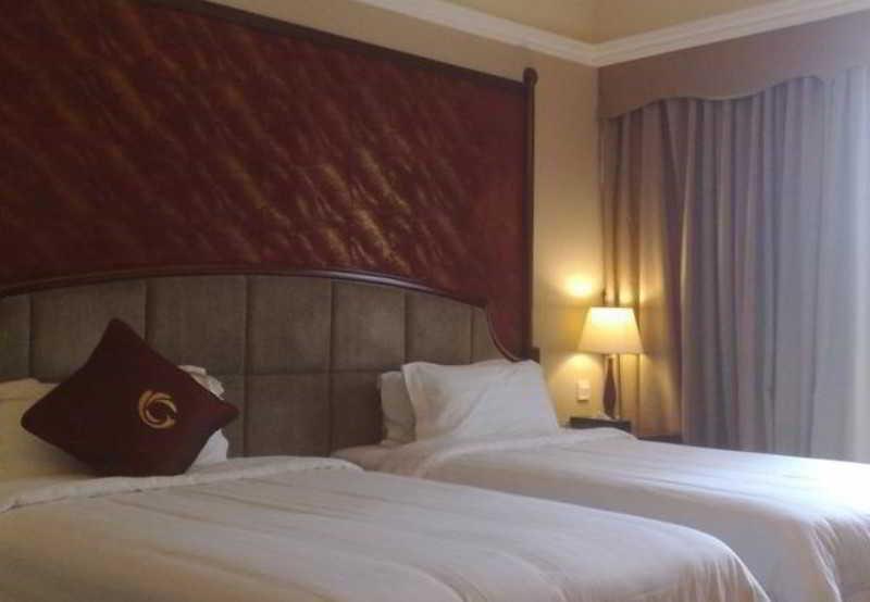 Royal Plaza Hotel Kanton Zewnętrze zdjęcie